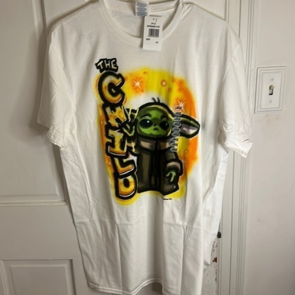 Yoda the Child graffiti tee